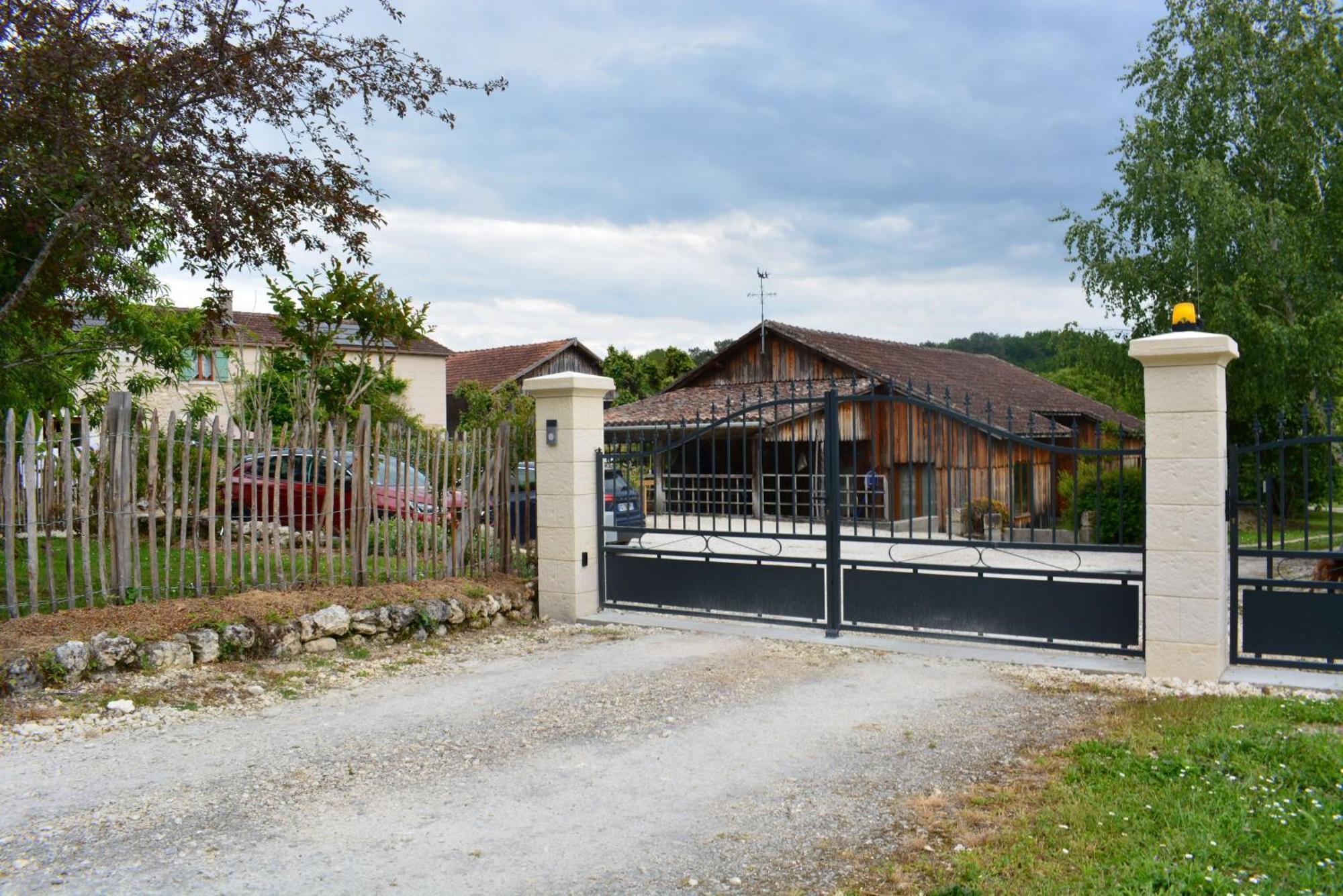 Gites Le Clos Du Verger Maurens  Exterior photo